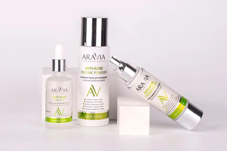 Тройная ставка на чистую и здоровую кожу: энзимная пудра, пилинг, крем-сыворотка ARAVIA Laboratories против акне