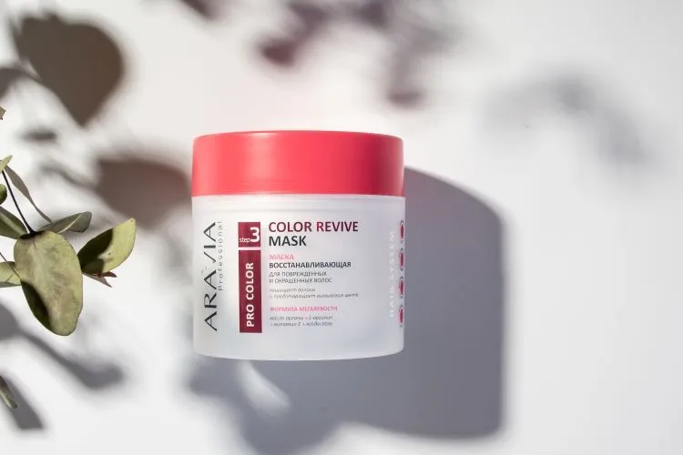 Сила цвета: обзор восстанавливающей маски для окрашенных и поврежденных волос ARAVIA Professional